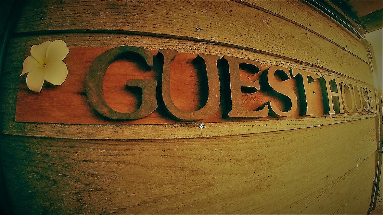 Guesthouse Nandeyanen - Hostel Okinawa Exterior photo
